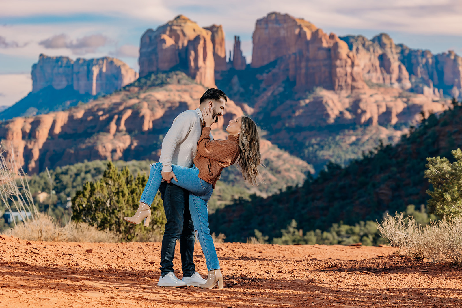 Engagement session in Sedona