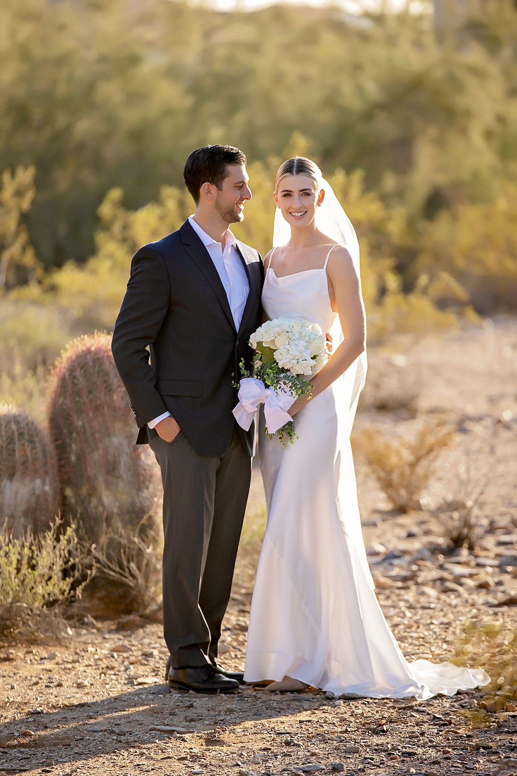 Lia's Photography - Phoenix Wedding Photographer